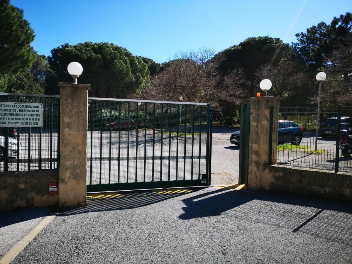 Appartement Sainte-Maxime, Plage De La Nartelle エクステリア 写真